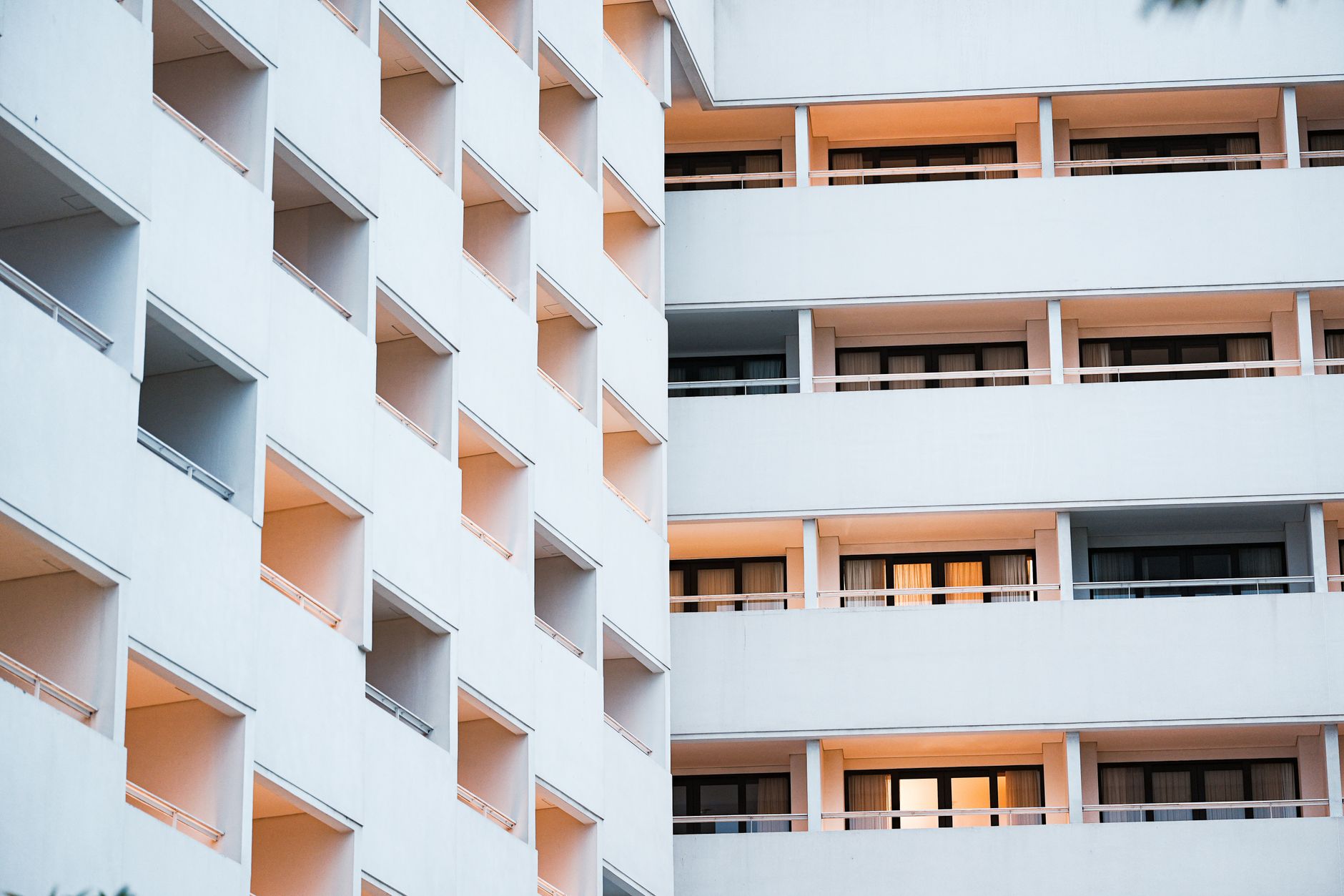 Asbestos Exposure at Howell Area Hospital — Howell, Michigan: A Guide for Workers and Tradesmen